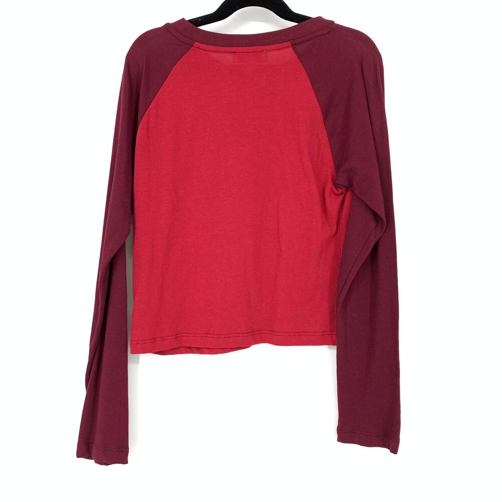 Topshop T-Shirt Women's Size 8 Varsity Long Sleeve Stretch Solid Maroon/Red NWT - Picture 2 of 6